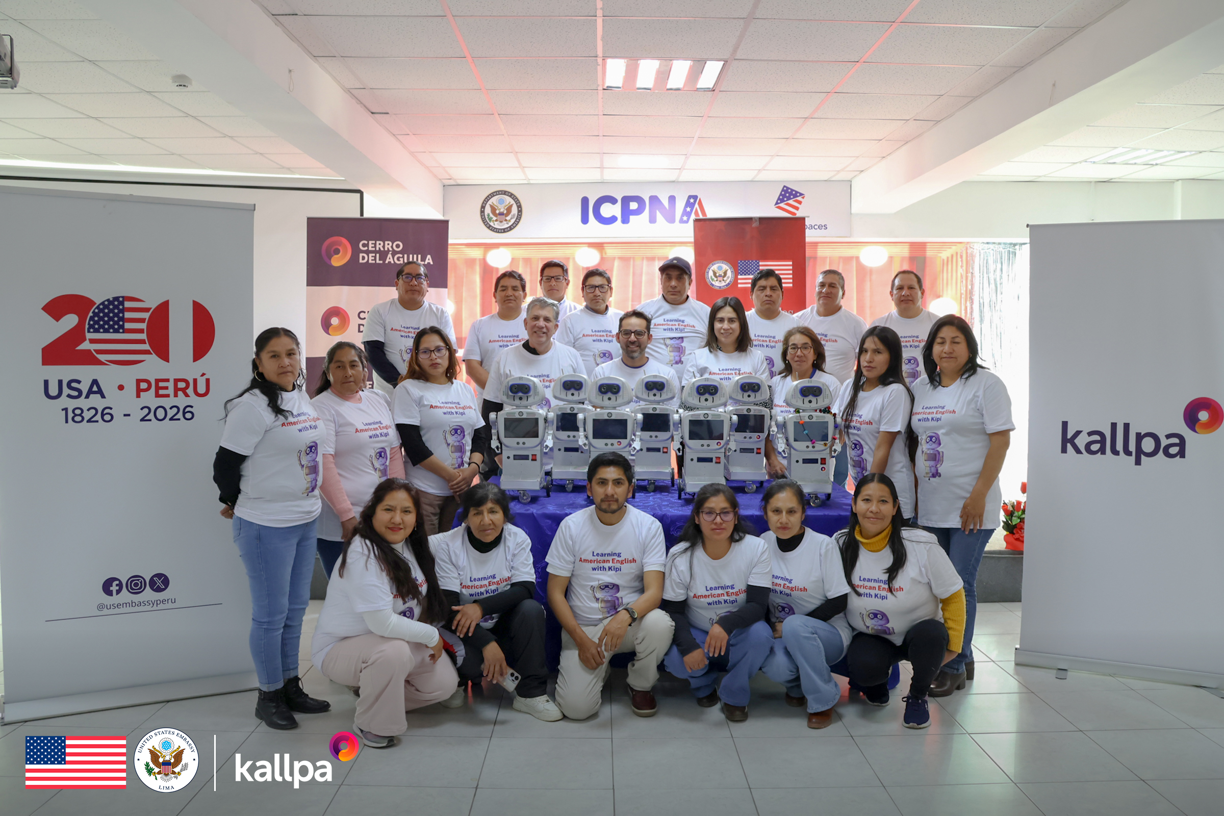 Kallpa Generación and the U.S. Embassy promote English teaching with Kipi robots in Huancavelica