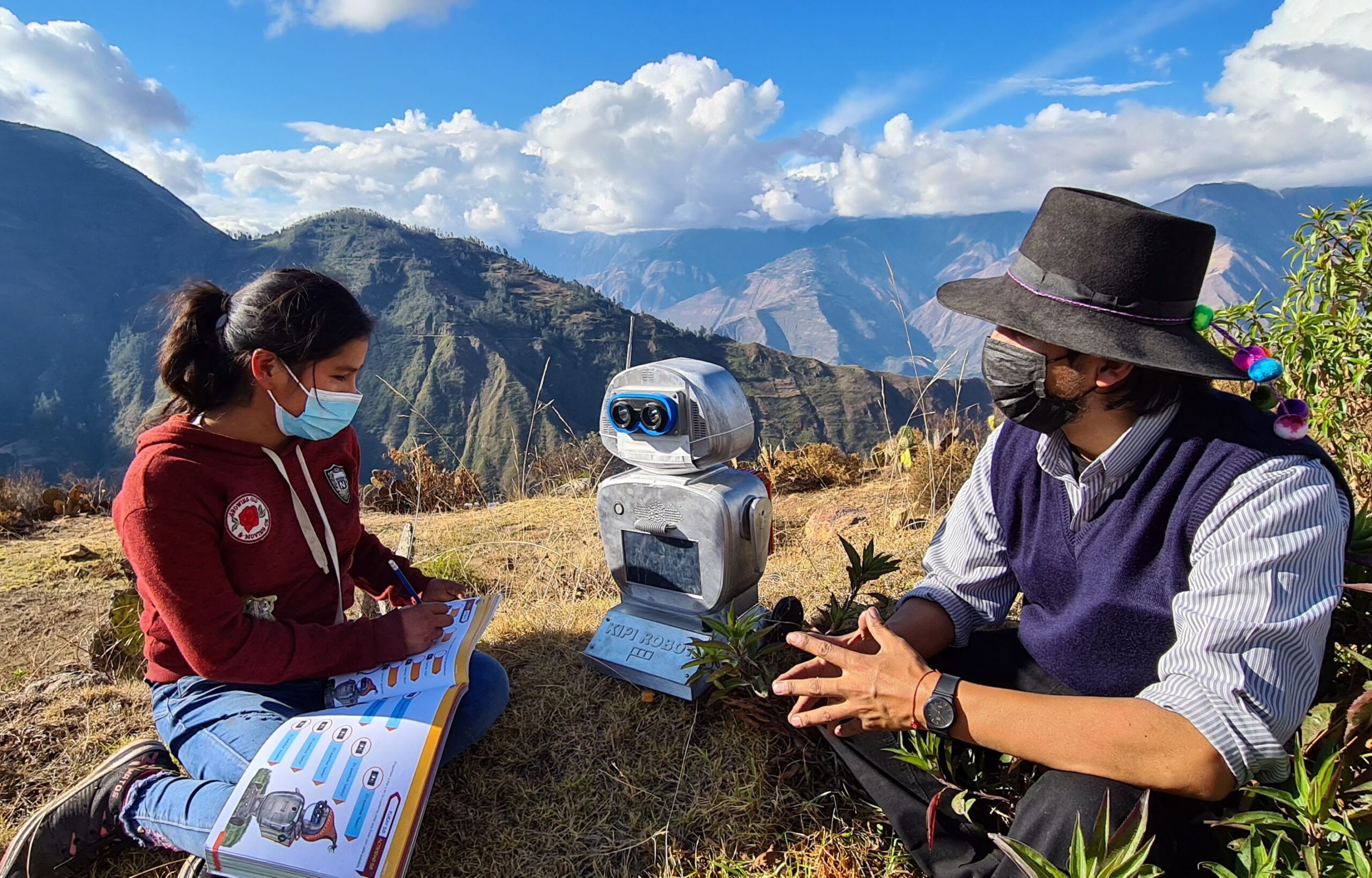 “Kipi en la Radio” strengthens its position as a leading educational program on Huancavelica radio stations